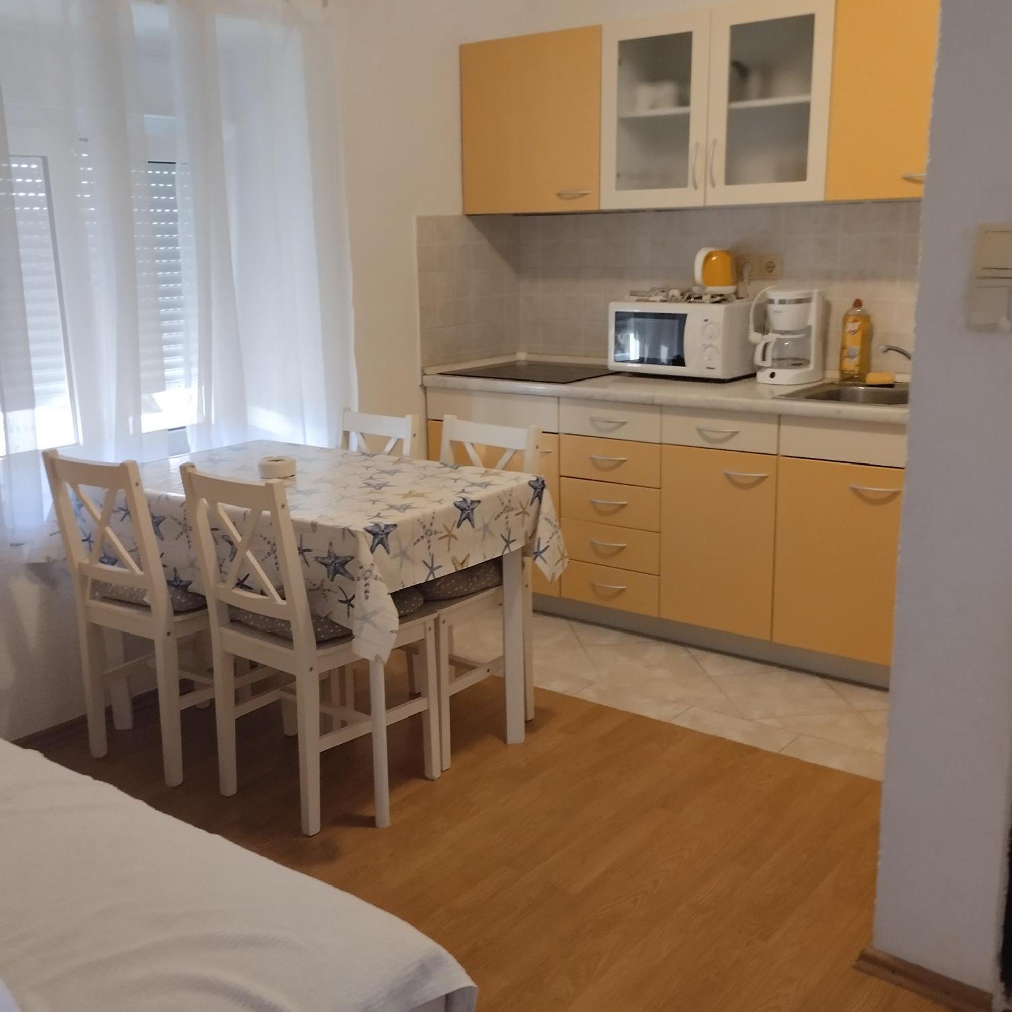 Apartmani Gero Lopar Bagian luar foto