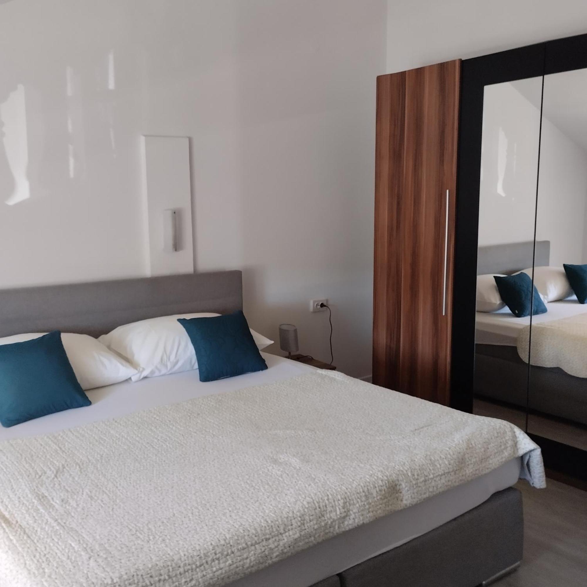 Apartmani Gero Lopar Bagian luar foto
