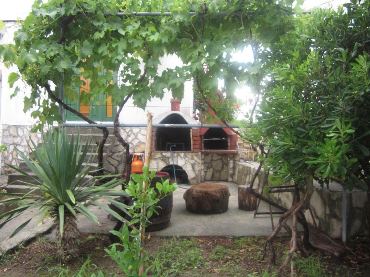 Apartmani Gero Lopar Bagian luar foto